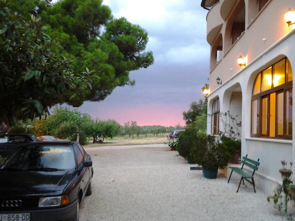 Guest House Caterina Πόρετς Εξωτερικό φωτογραφία