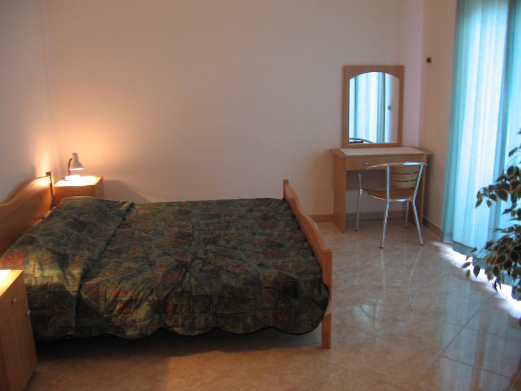 Guest House Caterina Πόρετς Δωμάτιο φωτογραφία